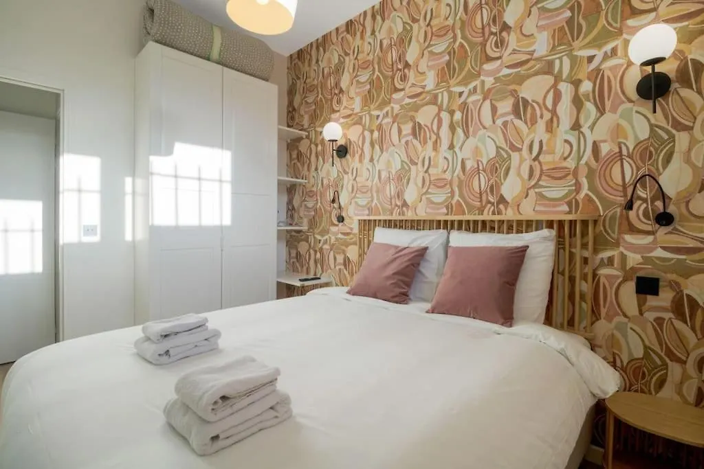 12.Appart 4Pers#1 Bedroom #Pere Lachaise #Nation Paris 0*,  France